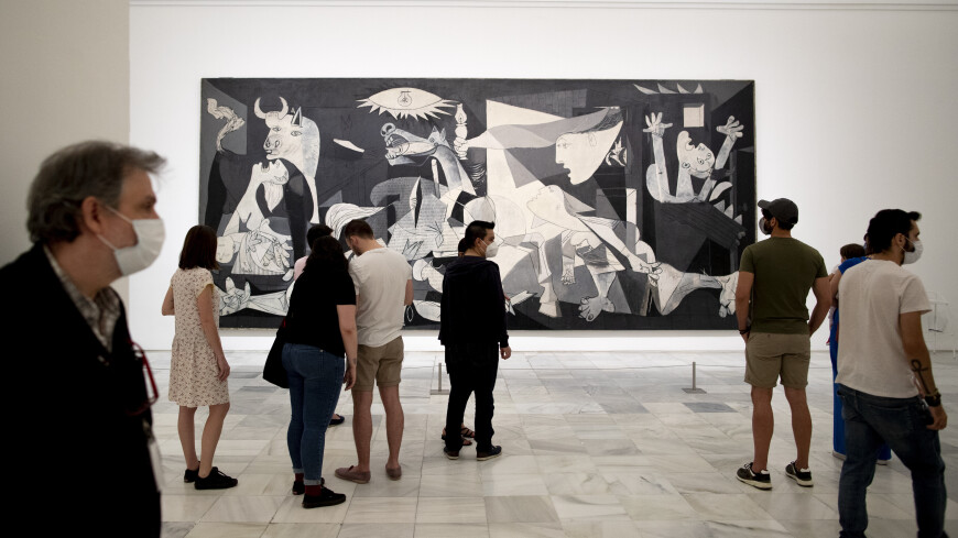 Музей отменил 30-летний запрет на фотосъемку картины Пикассо «Герника»