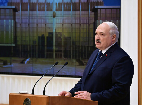 Лукашенко – аграриям: Перерабатываться должно все, даже поросячий визг