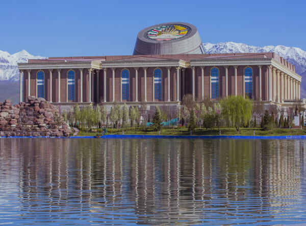 Национальный музей Таджикистана открыл выставку, посвященную 100-летию Душанбе