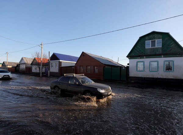 Подачу газа в 13 тысяч домов возобновили в Орске после наводнения