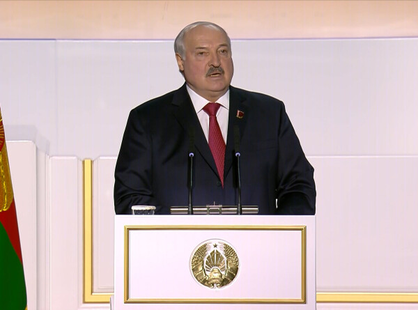 Лукашенко: В Год качества должны сделать невозможное