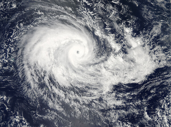 Самый долгий тропический циклон в мире зарегистрировали в Индийском океане