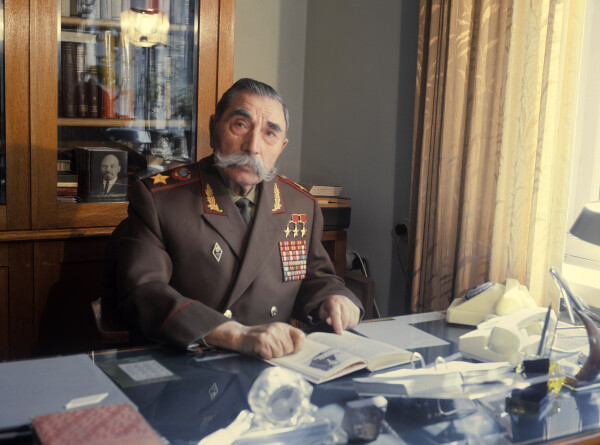 Как Семен Буденный избежал судьбы батрака и стал маршалом Советского Союза?