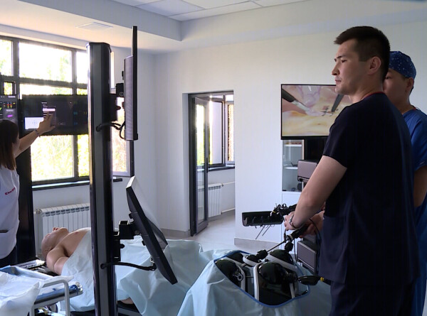 Роботы-пациенты помогут студентам в Кыргызстане освоить врачебные навыки