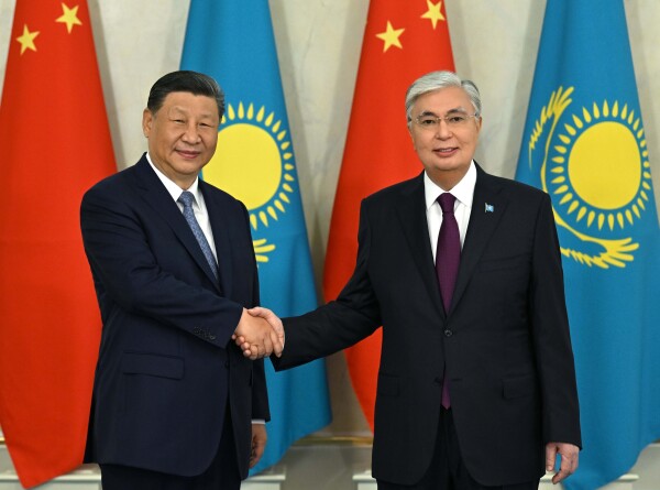 Токаев: Госвизит Си Цзиньпина в Казахстан имеет исключительное значение