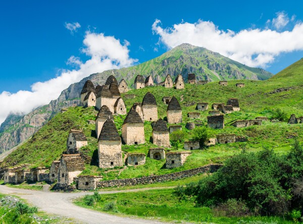 Северной Осетии – 100 лет: чего достиг живописный регион за вековую историю?