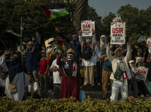 Антиизраильские протесты охватили Париж