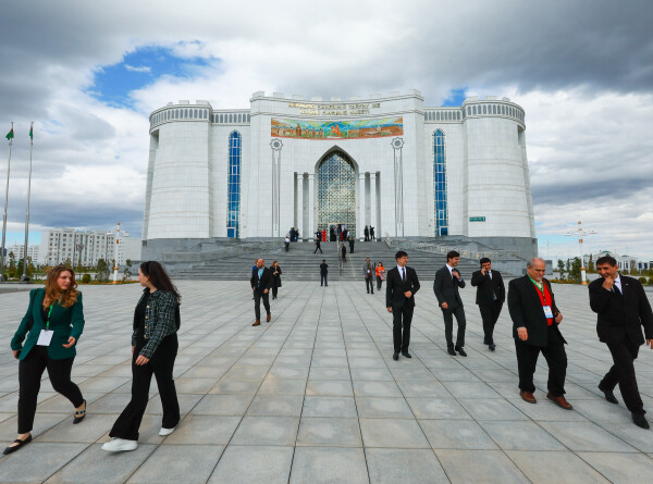В честь «умного» города Аркадаг в Туркменистане ученые назвали звезду