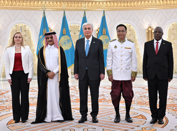 Президент Казахстана принял верительные грамоты послов Катара, Бурунди, Венесуэлы и Камбоджи
