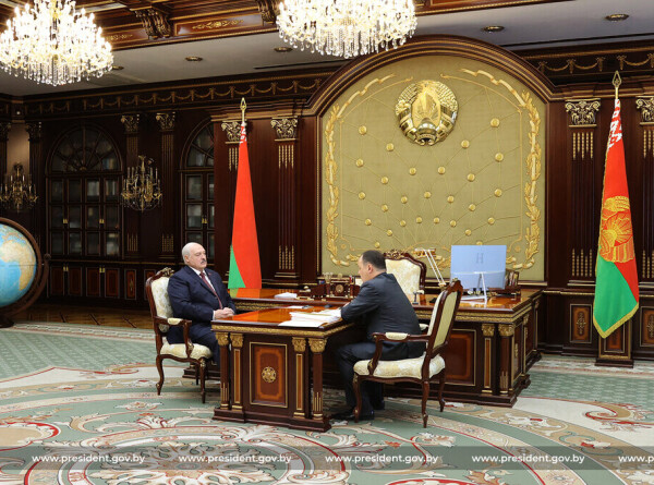 Головченко рассказал Лукашенко о результатах развития экономики Беларуси