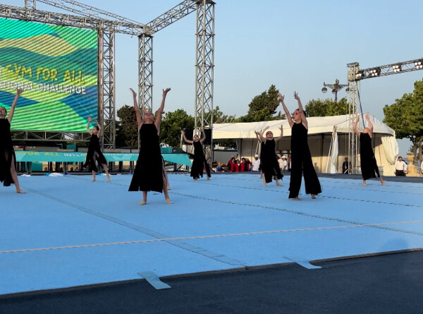 Юные гимнасты из разных стран собрались на танцевальном фестивале в Баку