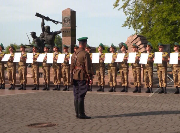Память героев-пограничников почтили в Бресте: они погибли в первые дни войны