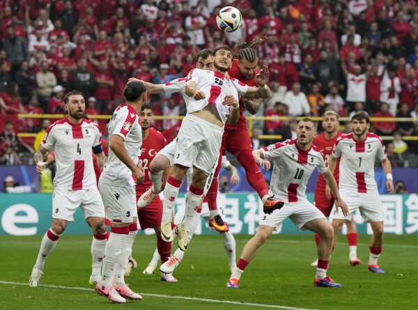 Сборная Грузии по футболу уступила победу команде Турции на Евро-2024