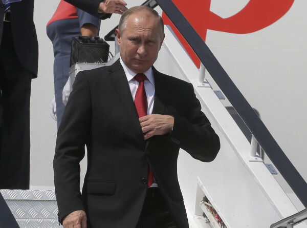 Путин прибыл в КНДР с госвизитом, его лично встретил Ким Чен Ын