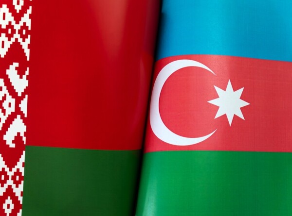 Белорусско-азербайджанский бизнес-форум: подписаны договоры в сфере туризма, выставок и торговли
