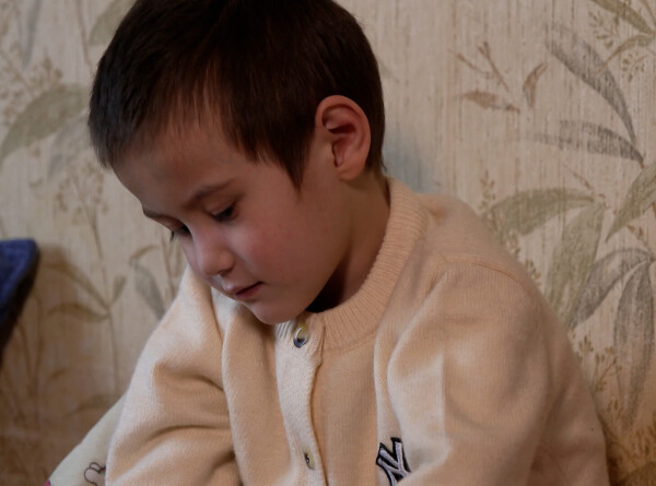 Нужна помощь: пятилетнему Азизбеку требуется срочная операция на сердце