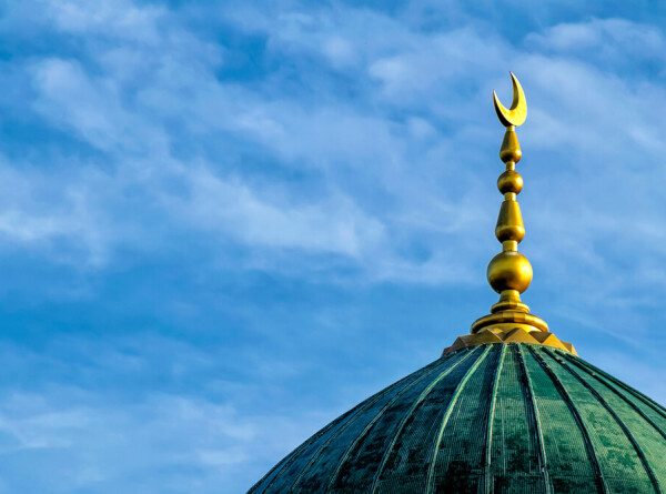 В туркменском Анау открыли мечеть на 500 человек