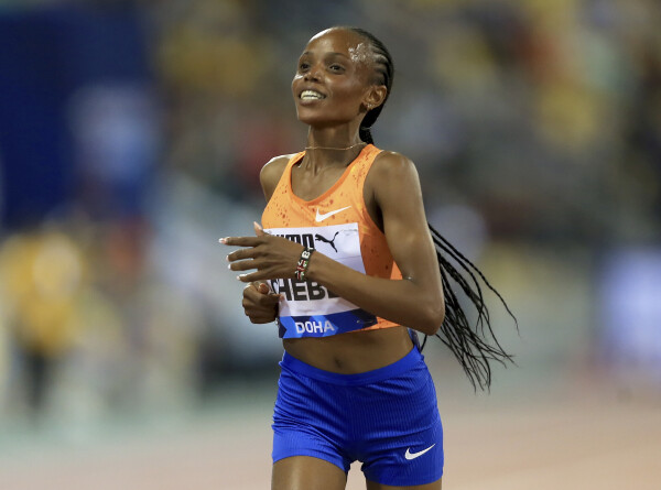 Кенийка Беатрис Чебет установила мировой рекорд в беге на 10 километров