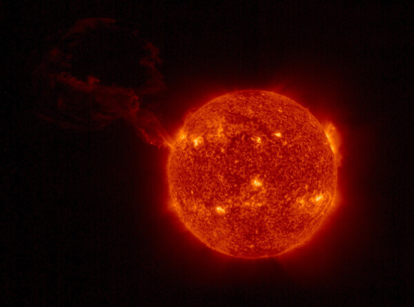 Источник магнитного поля Солнца раскрыли ученые