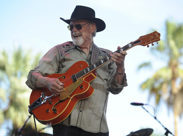 Рок-гитарист Дуэйн Эдди умер на 87-м году жизни