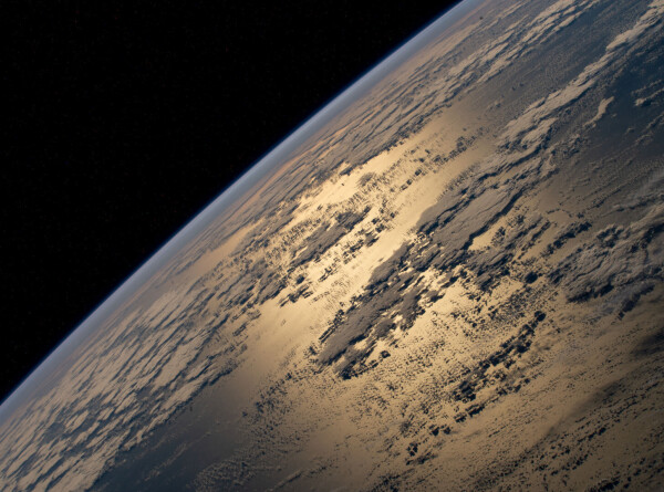 «Земля плоская»: астроном раскрыл феномен абсурдных теорий
