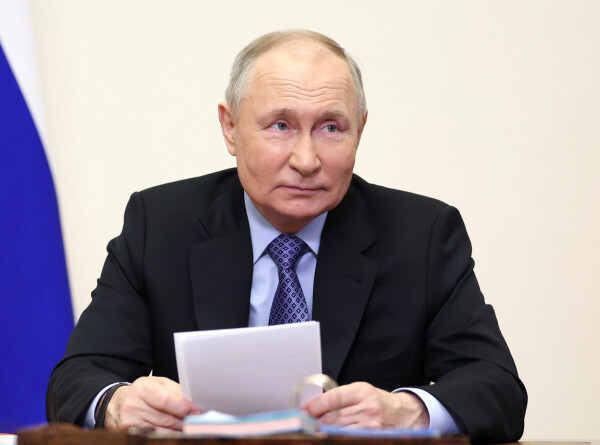 Интервью Владимира Путина агентству «Синьхуа»: какие заявления сделал лидер России? Карточки
