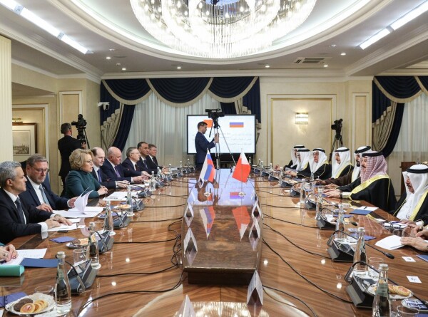 Матвиенко подтвердила настрой России на либерализацию визового режима с Бахрейном