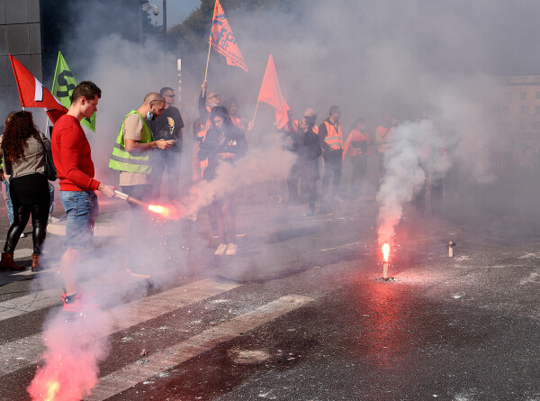 Акция протеста железнодорожников прошла во Франции