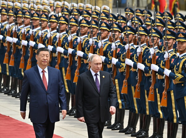 Путин и Си Цзиньпин пообщались перед началом переговоров в Пекине